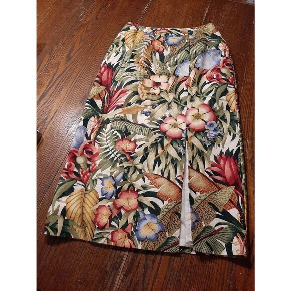 6 Tropical Print Lined Maxi Skirt with Front Slit
Green Red Tan Blue Pink Floral - Picture 1 of 3